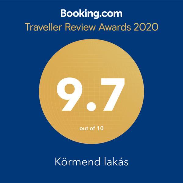 Koermend Lakas Apartment Ngoại thất bức ảnh