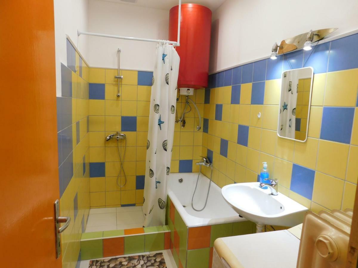 Koermend Lakas Apartment Ngoại thất bức ảnh